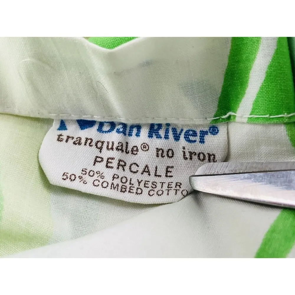 Vintage 1970s Dan River Percale Tranquale Green Wavy Sheet Set Flat Pillowcase